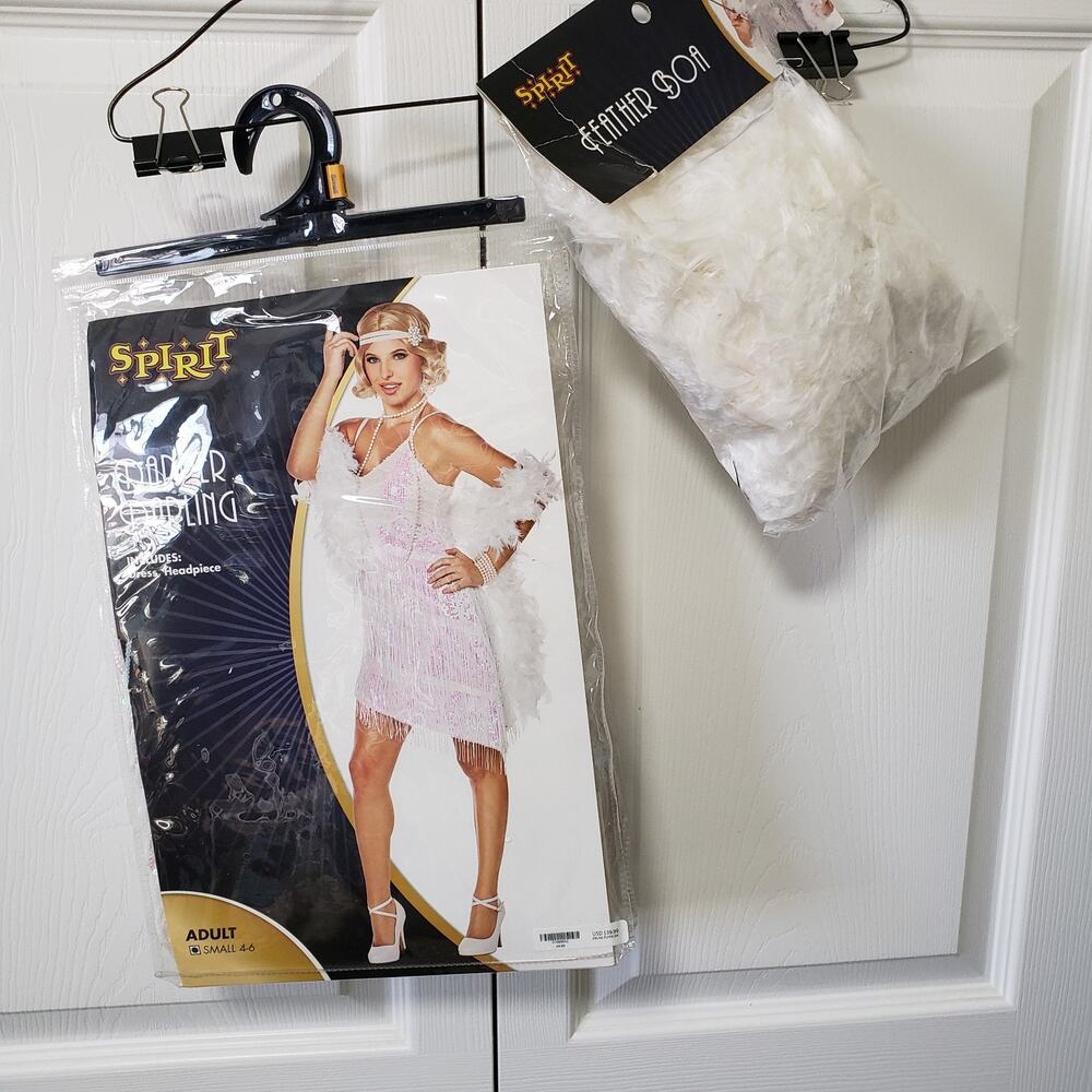 Spirit of Halloween Dapper Darling Flapper Costume SZ Small Includes Feather BOA